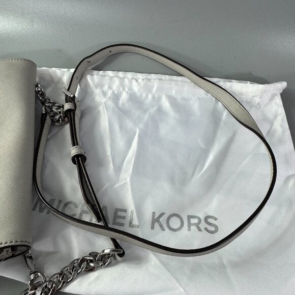 Michael Kors Outlet Saffiano Leather 3-in-1 Crossbody - Picture 11 of 16